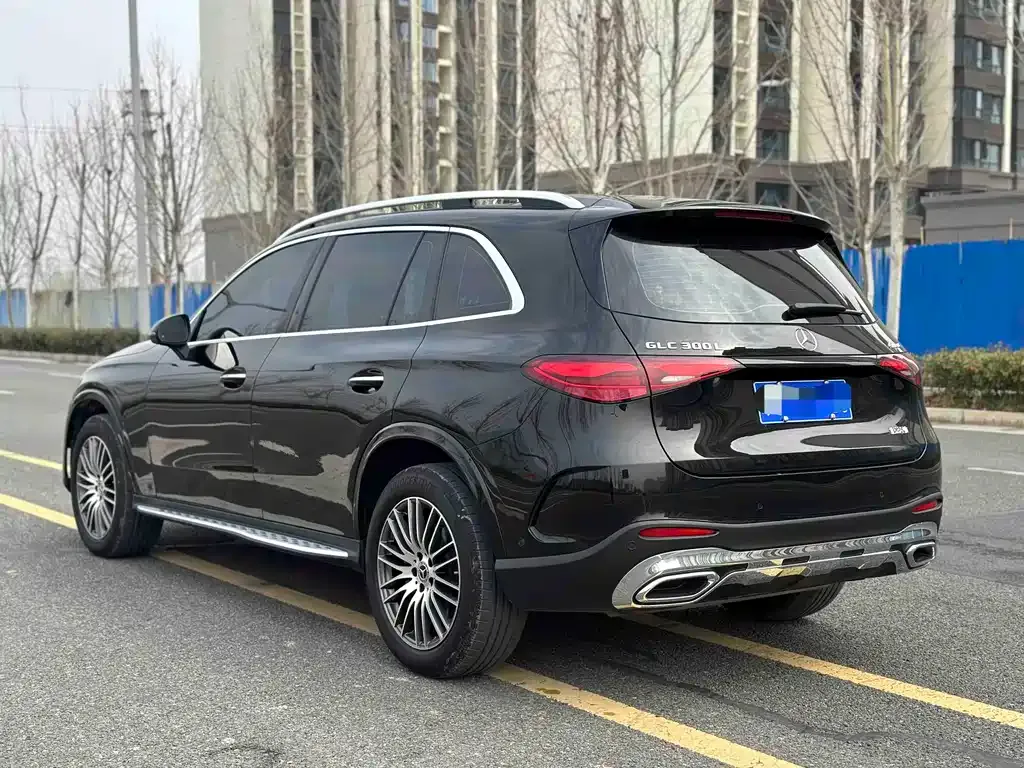 Mercedes-Benz GLC — фото 7