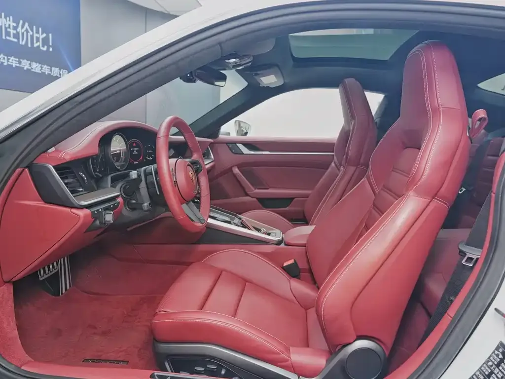 Porsche 911 2022 из CN, фото 10