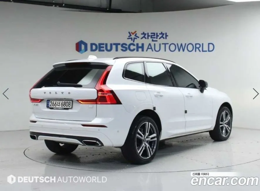 Volvo XC60 — фото 3
