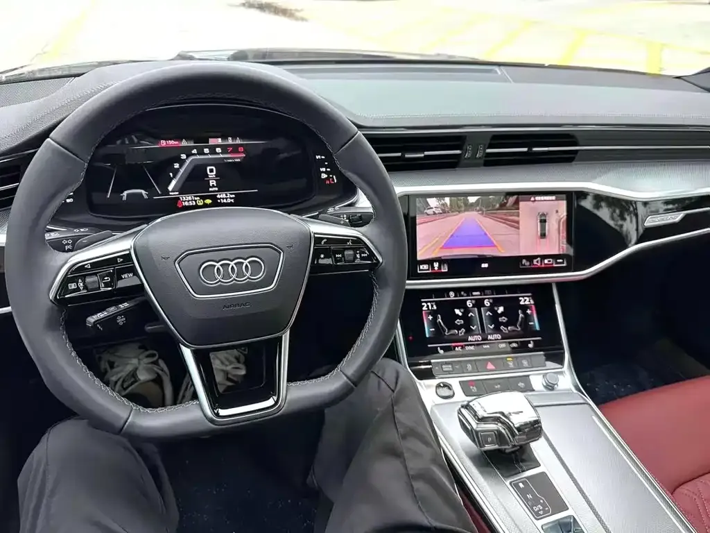 Audi A7L 2024 из CN, фото 6