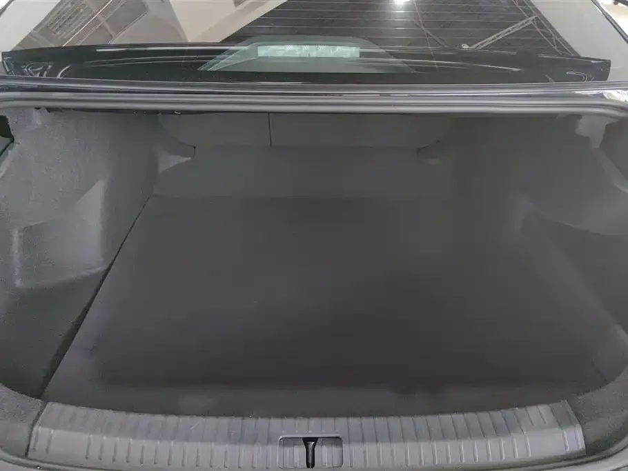 Volkswagen Passat — фото 10