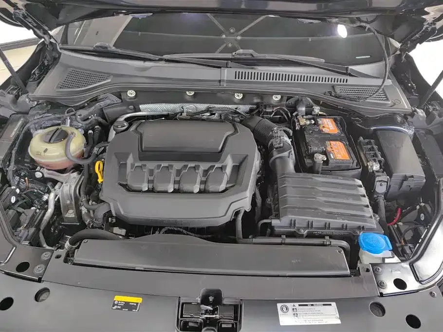 Volkswagen Passat — фото 9