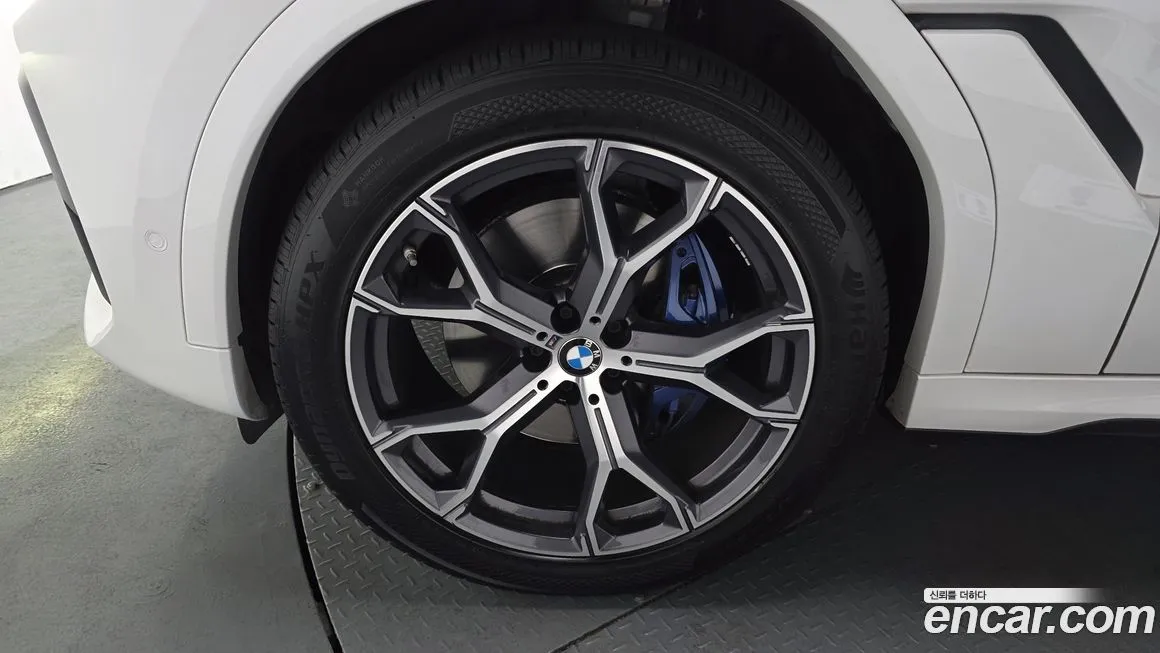 BMW X6 2022 из KR, фото 4