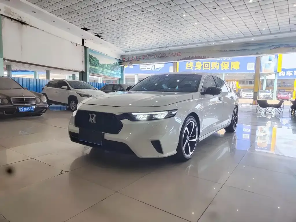 Honda Inspire 2024 из CN, фото 1