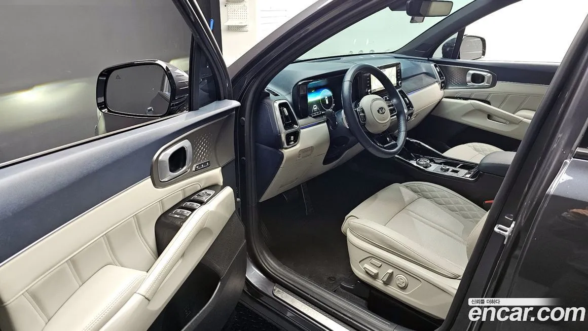Kia Sorento — фото 7