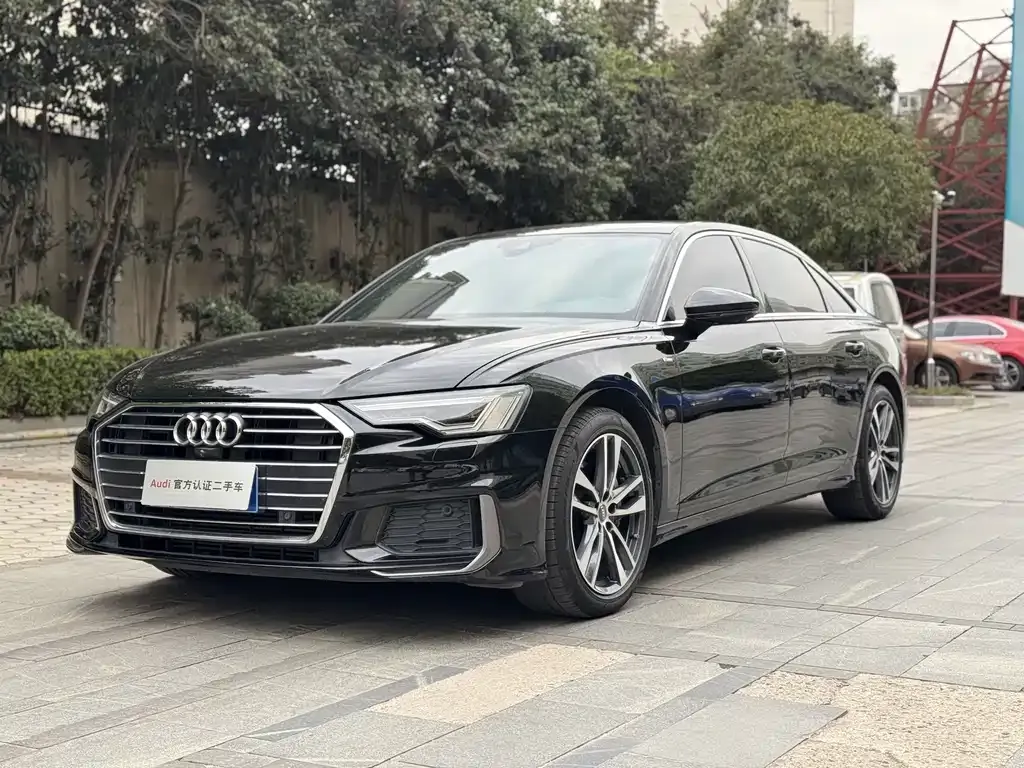 Audi A6L — фото 10