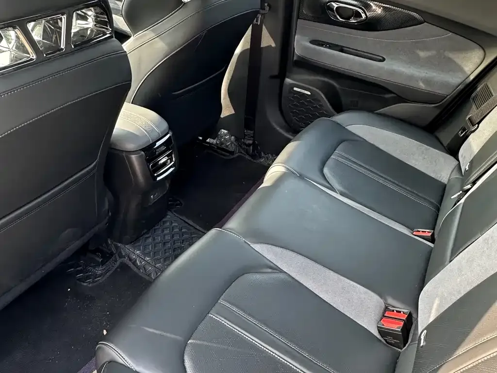 GAC Motor Shadow Leopard — фото 9