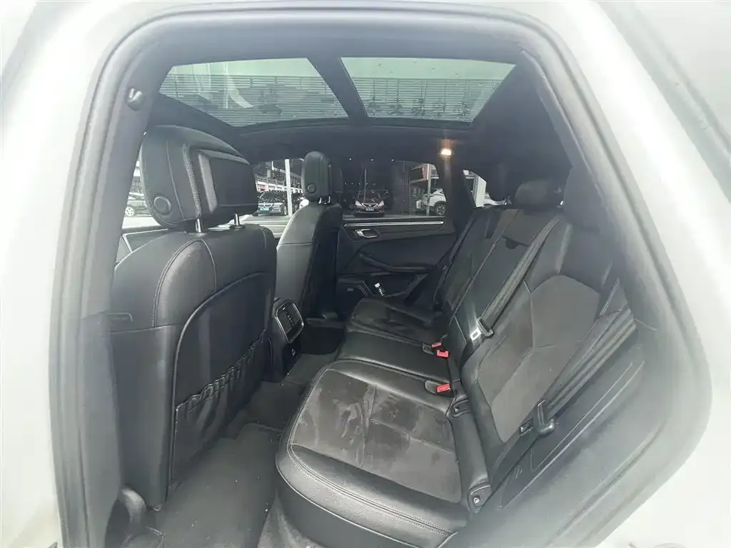 Porsche Macan 2021 из CN, фото 3