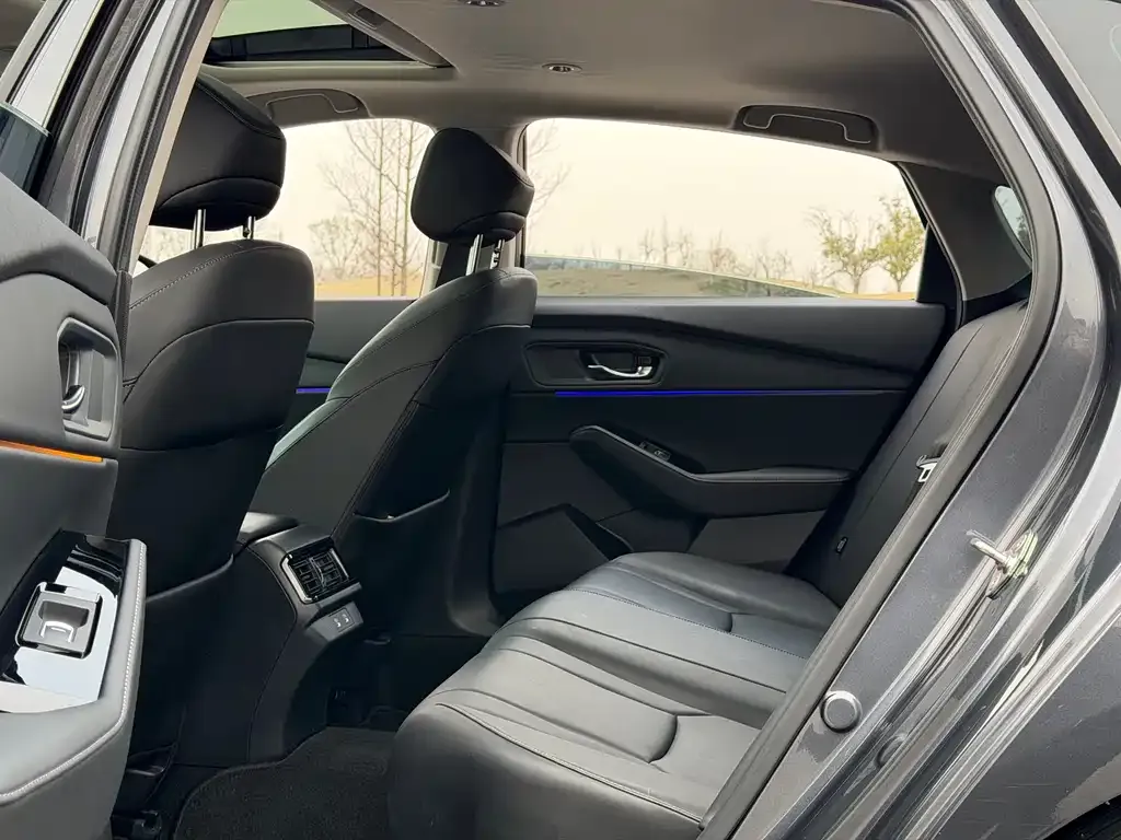 Honda Accord — фото 2