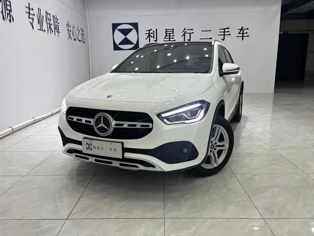 Mercedes-Benz GLA 2023 из CN, фото 1