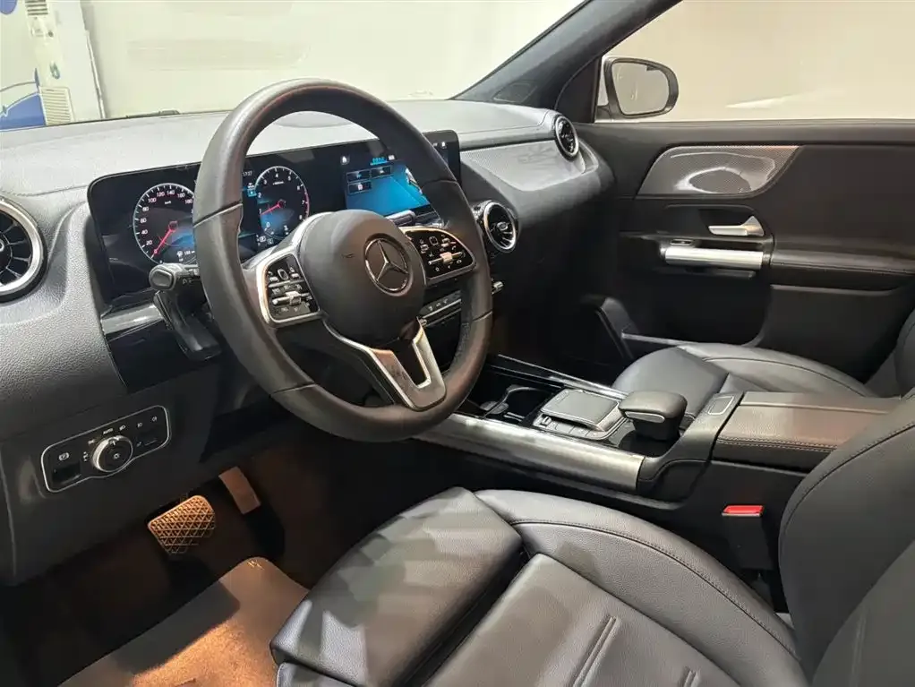 Mercedes-Benz GLA 2023 из CN, фото 6