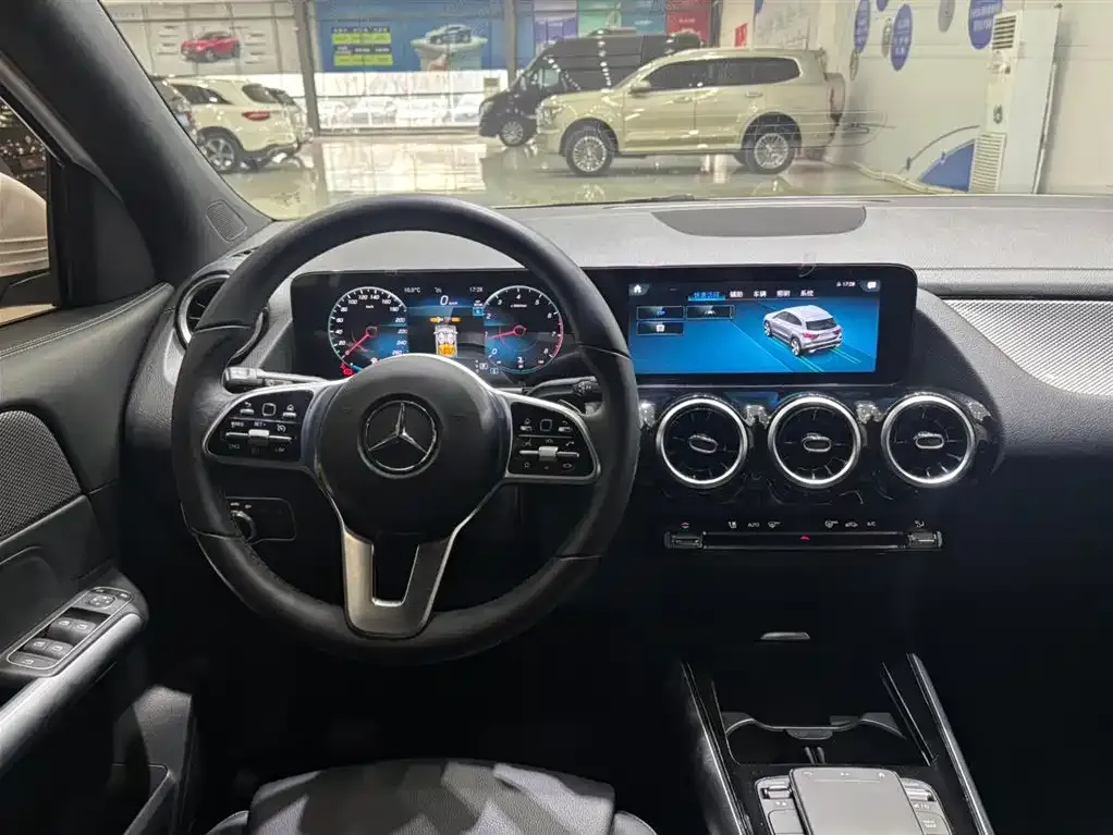 Mercedes-Benz GLA 2023 из CN, фото 10