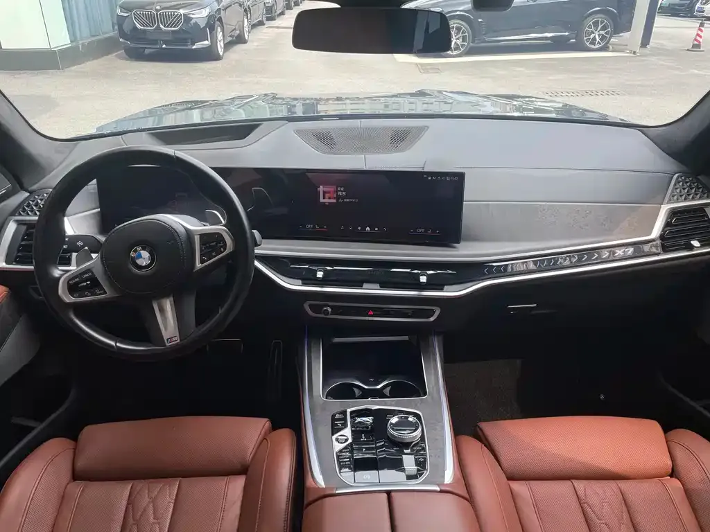 BMW X7 2024 из CN, фото 4
