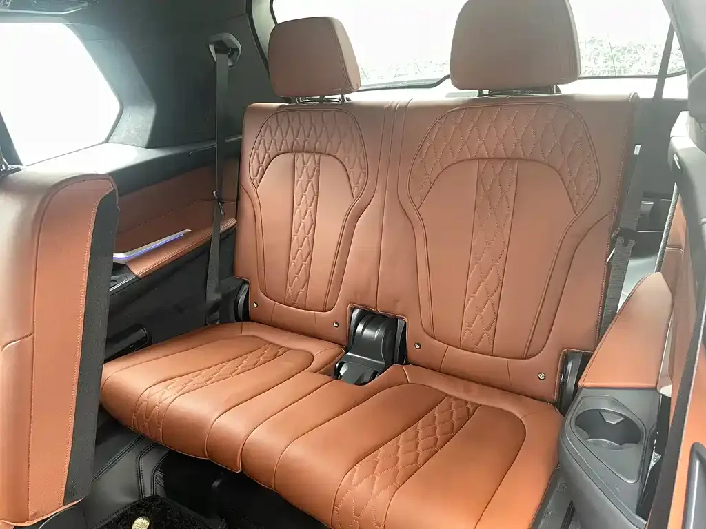 BMW X7 2024 из CN, фото 6