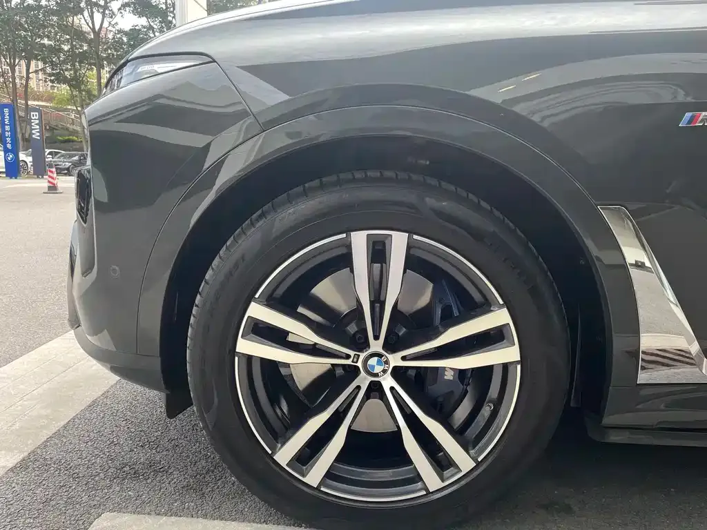 BMW X7 2024 из CN, фото 3
