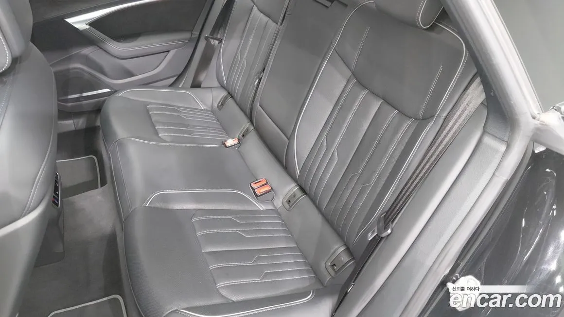 Audi A7 2021 из KR, фото 6