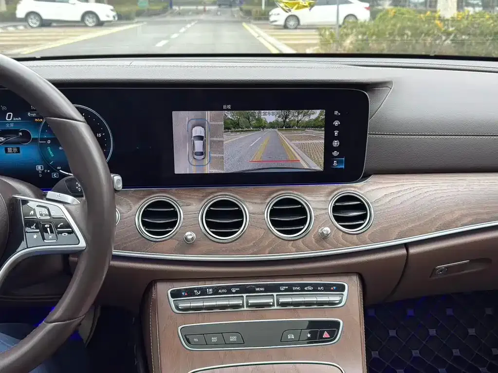 Mercedes-Benz E-Class 2023 из CN, фото 2