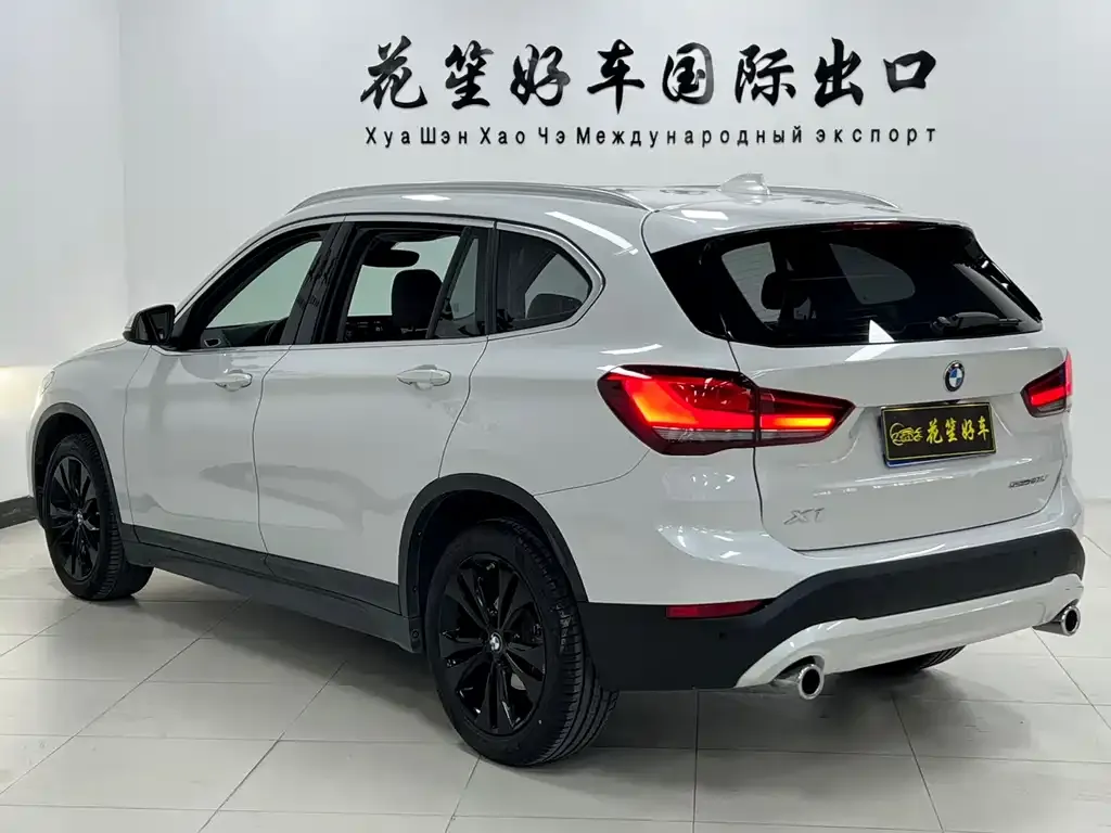 BMW X1 — фото 10