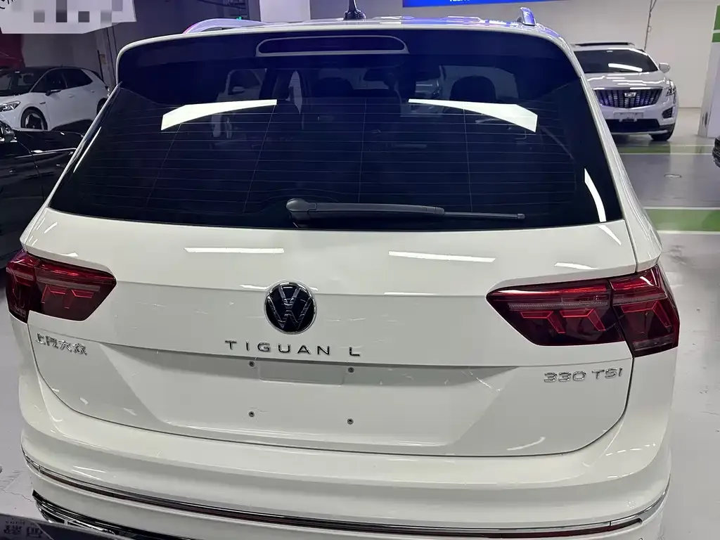 Volkswagen Tiguan L 2022 из CN, фото 4