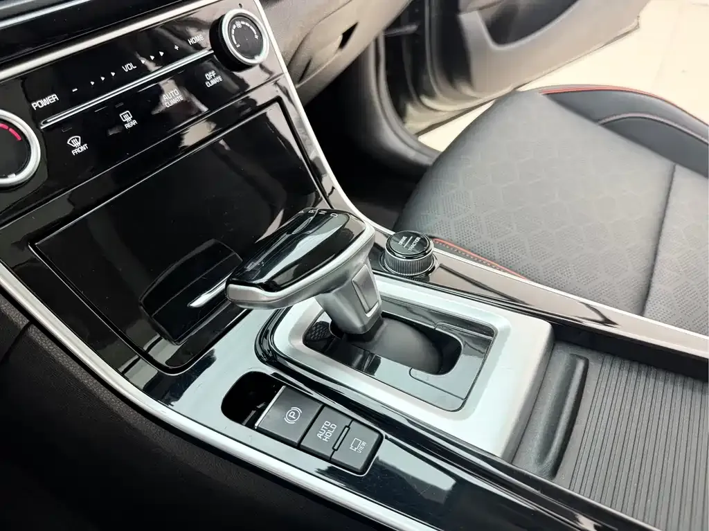 Kia Seltos 2023 из CN, фото 7