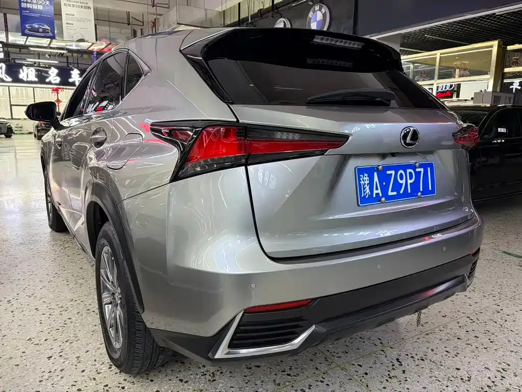 Lexus NX — фото 2