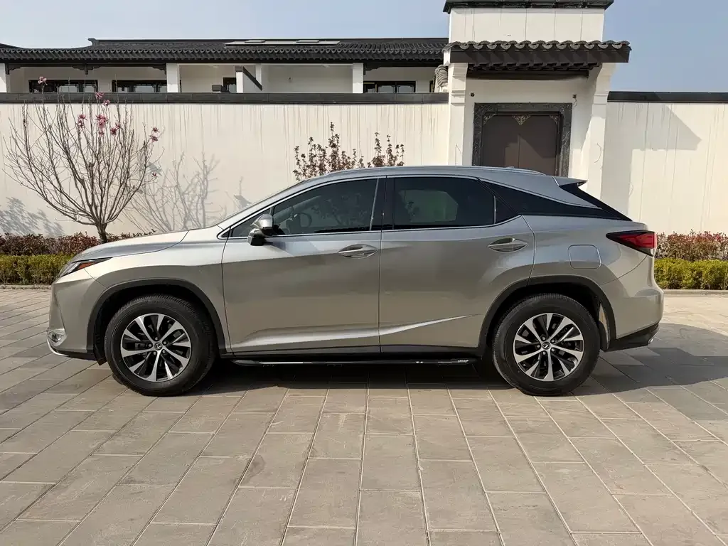 Lexus RX — фото 2