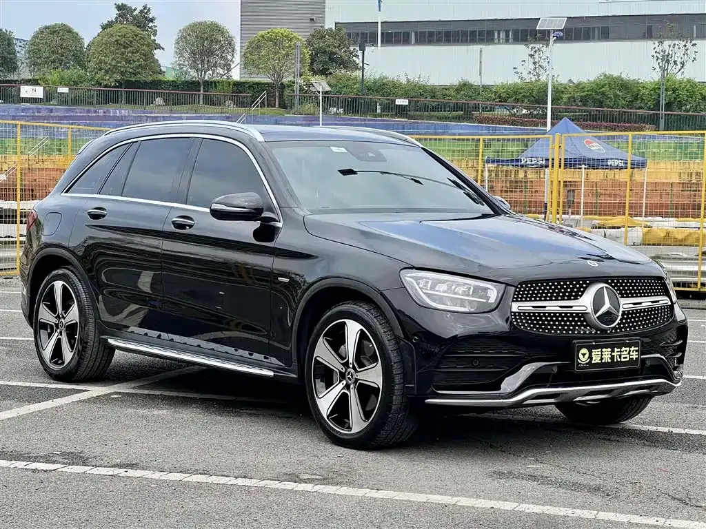 Mercedes-Benz GLC — фото 4