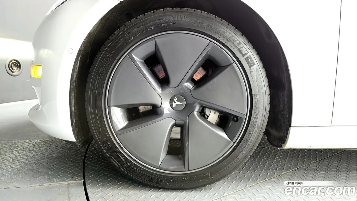 Tesla Model 3 2022 из KR, фото 6