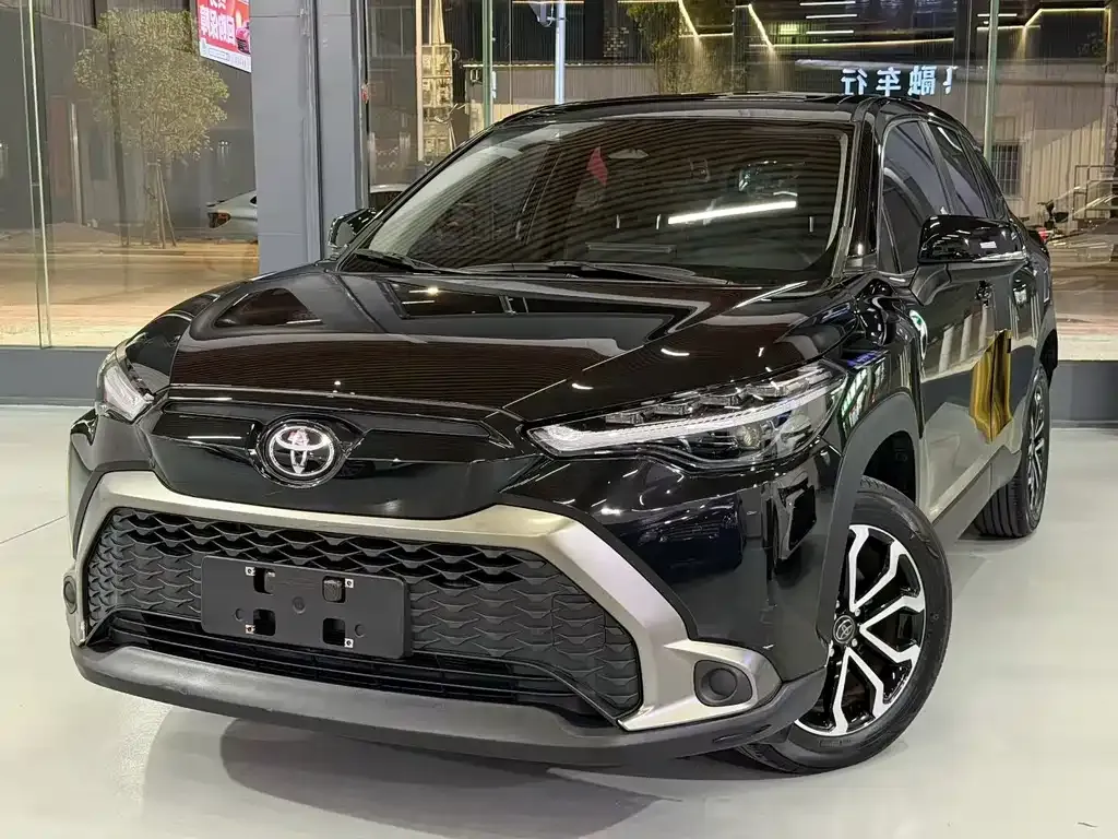 Toyota Frontlander 2023 из CN, фото 1