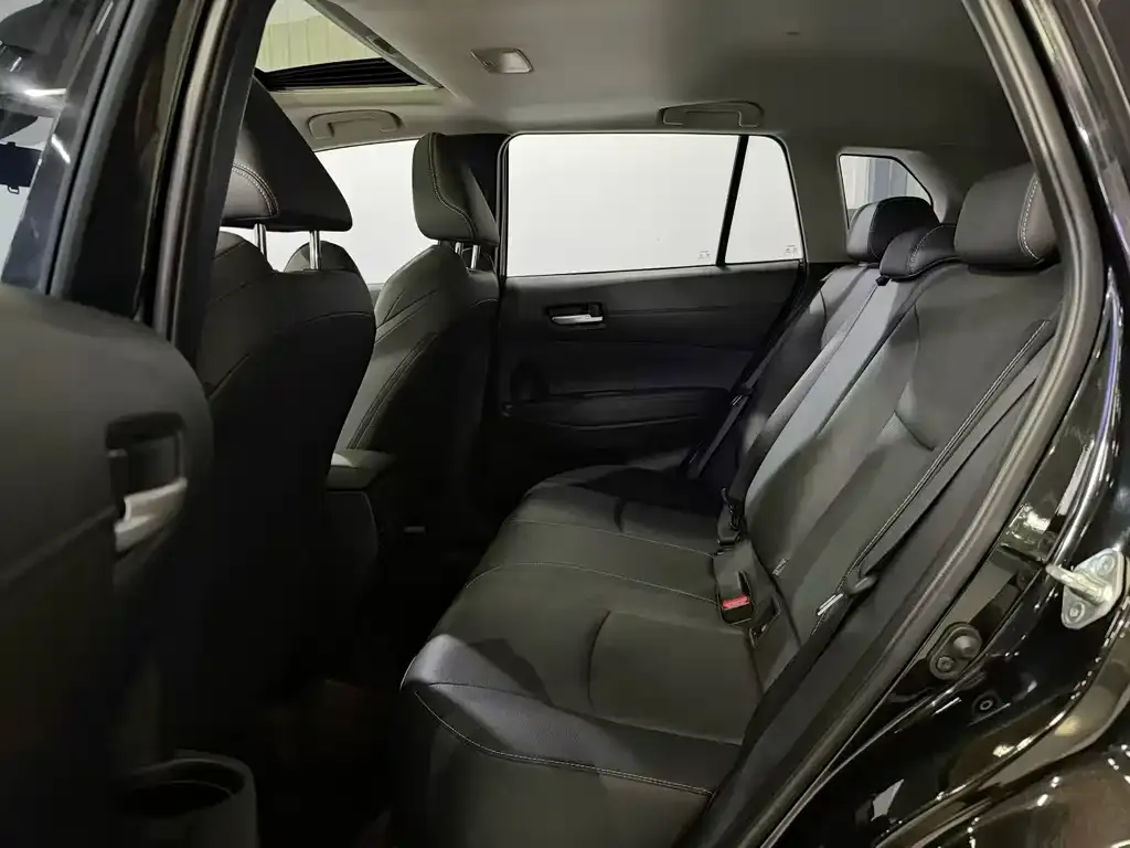 Toyota Frontlander 2023 из CN, фото 3