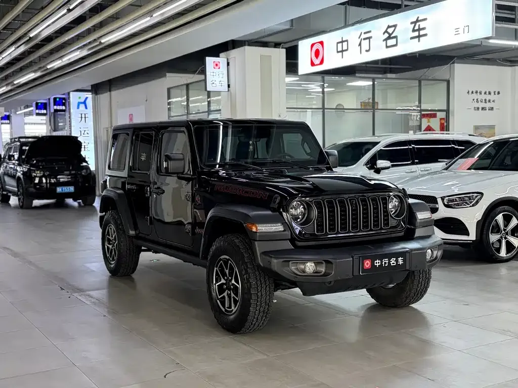 Jeep Wrangler 2023 из CN, фото 2