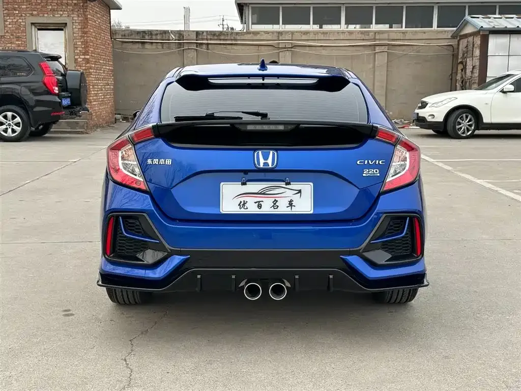 Honda Civic — фото 9