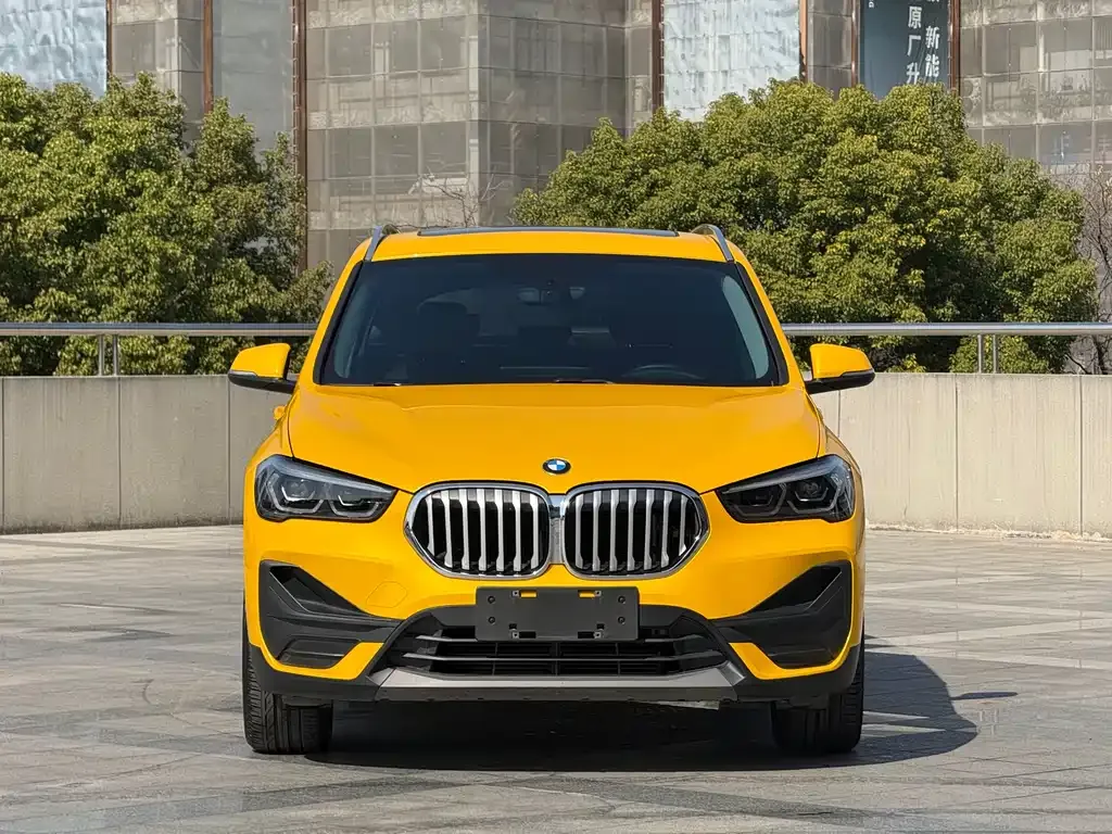 BMW X1 — фото 10