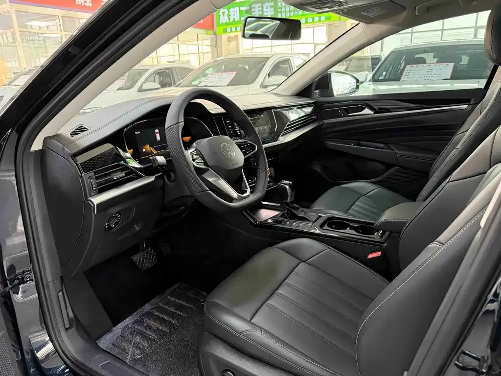 Volkswagen Passat — фото 7