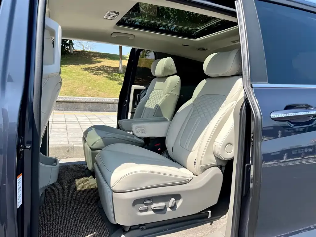 Hyundai Custo — фото 4