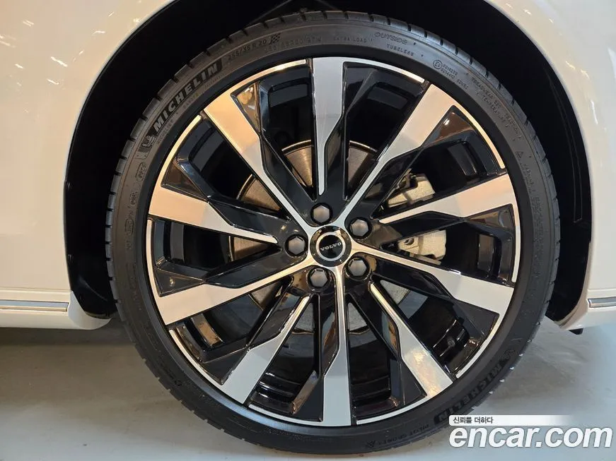 Volvo S90 2026 из KR, фото 9
