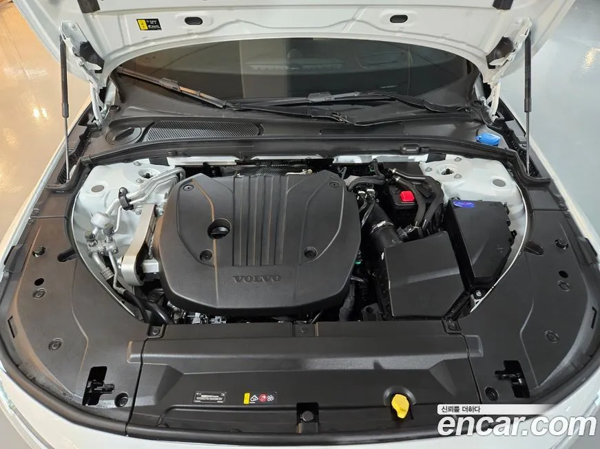 Volvo S90 2026 из KR, фото 3