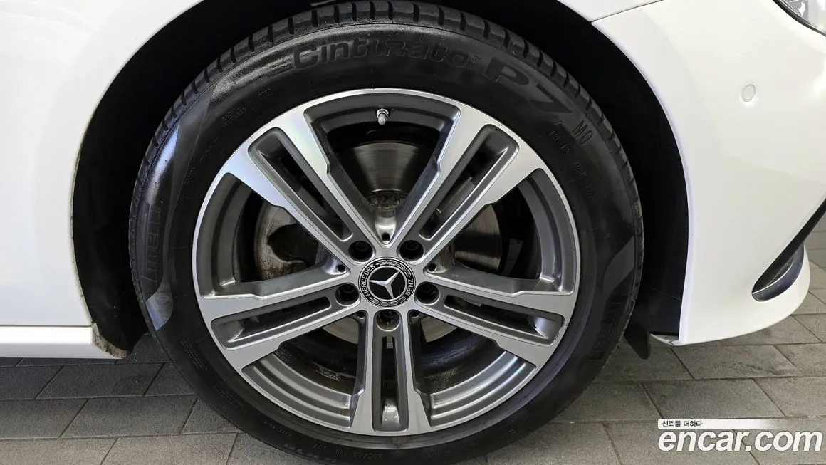 Mercedes-Benz E-Class 2023 из KR, фото 5