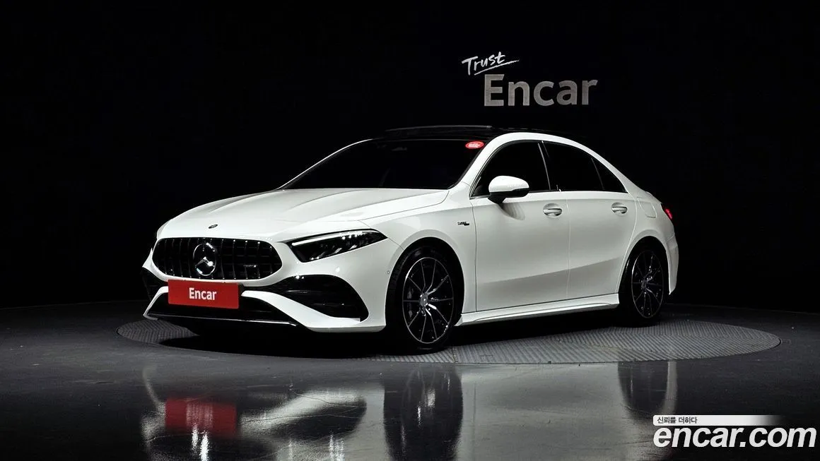 Mercedes-Benz A-Class — фото 1
