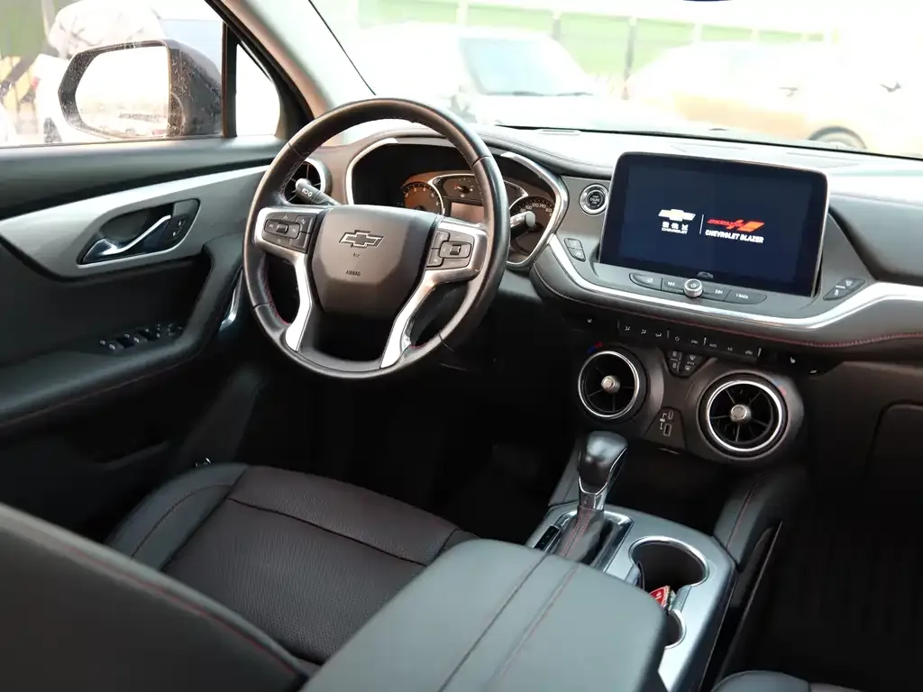 Chevrolet Blazer 2021 из CN, фото 10
