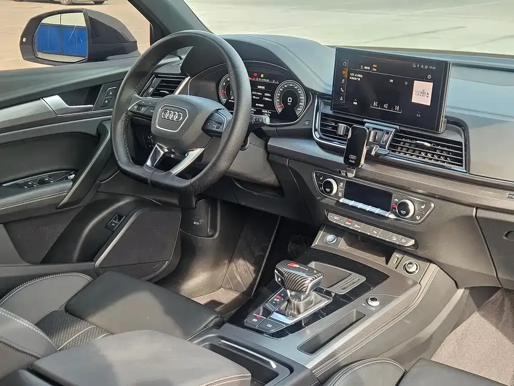 Audi Q5L 2023 из CN, фото 3