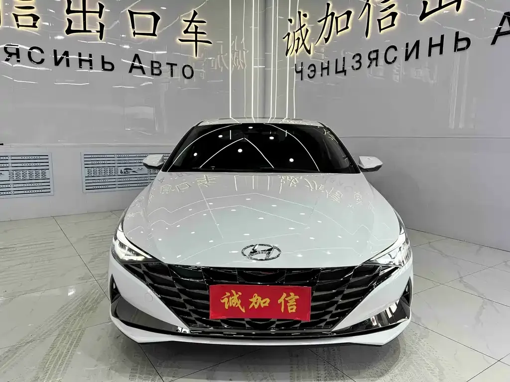 Hyundai Elantra 2022 из CN, фото 4