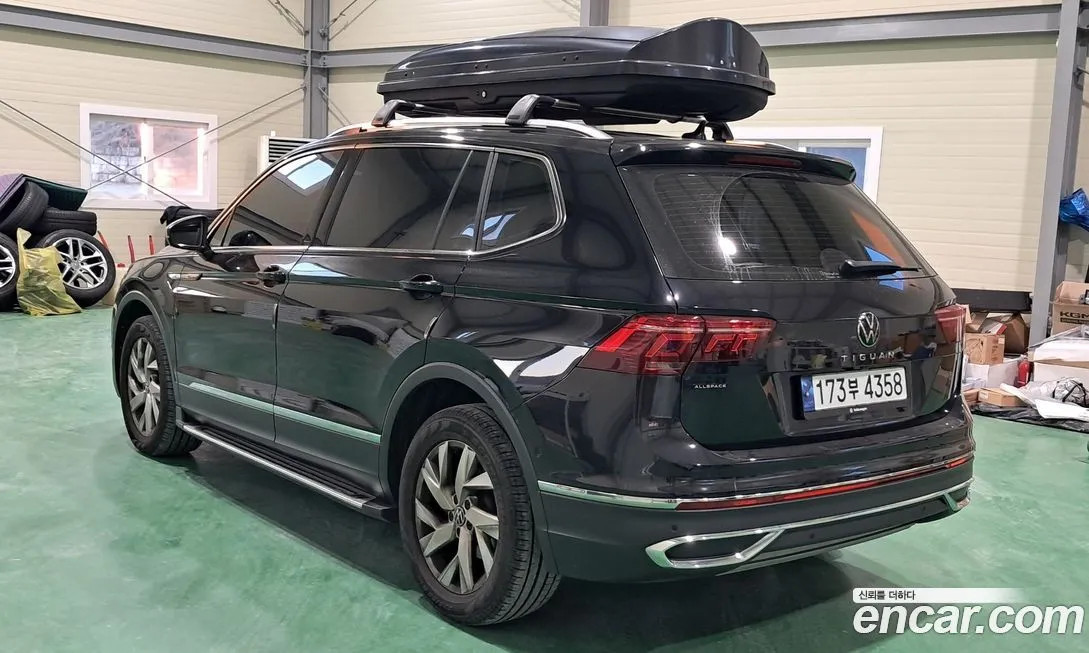 Volkswagen Tiguan 2023 из KR, фото 2