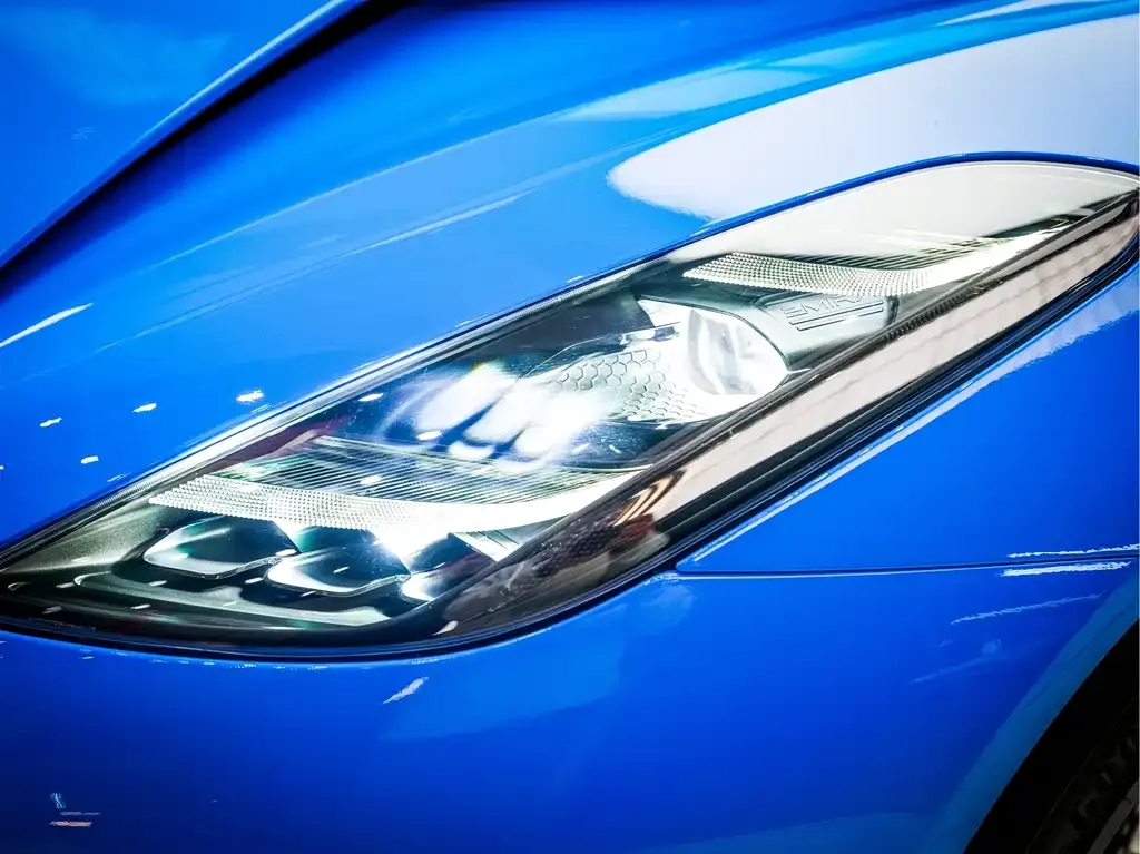 Lotus Emira 2025 из CN, фото 8