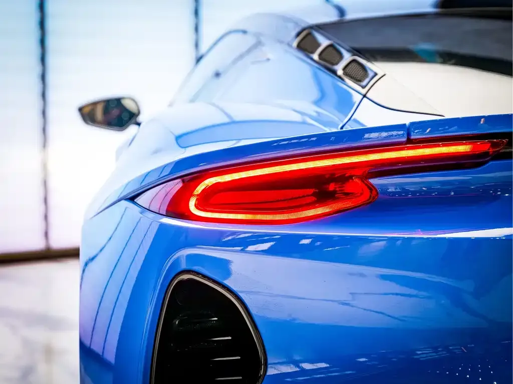 Lotus Emira 2025 из CN, фото 6