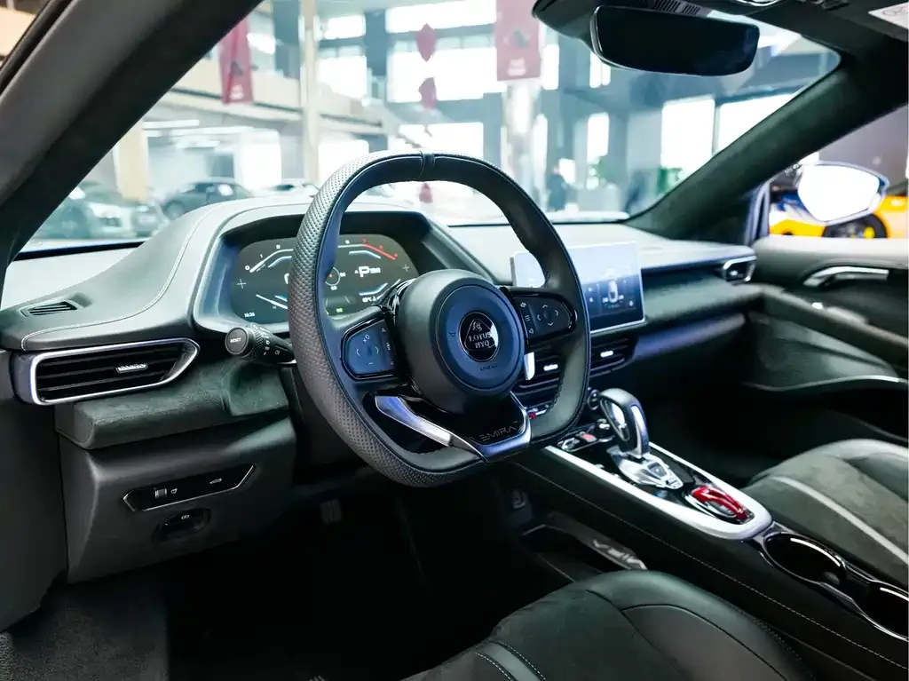 Lotus Emira 2025 из CN, фото 9