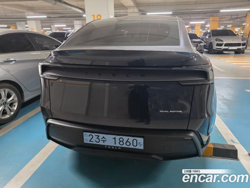 Tesla Model Y 2025 из KR, фото 3