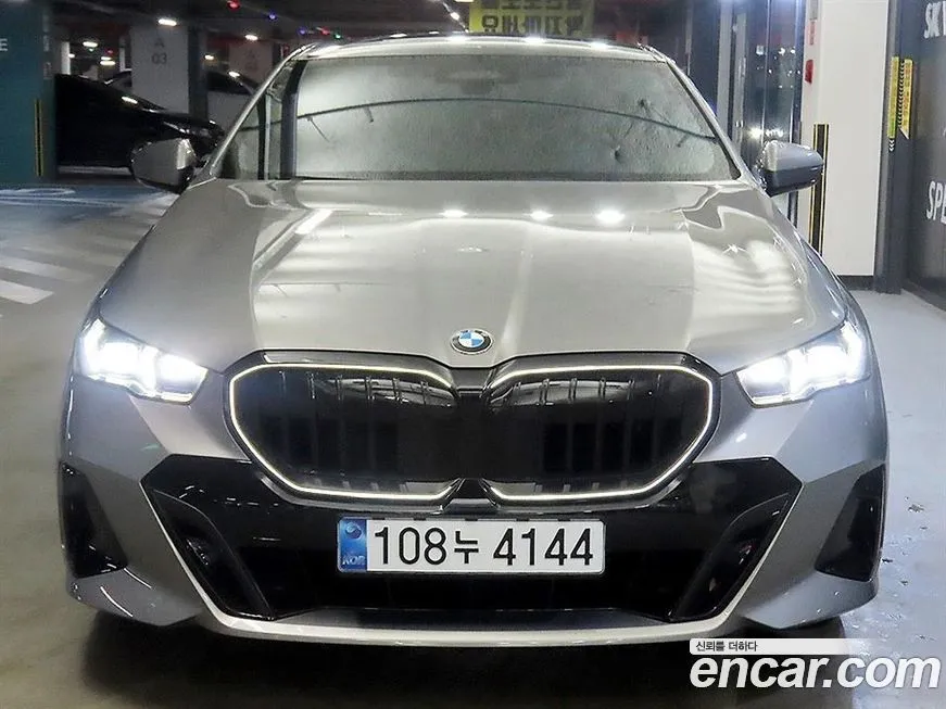 BMW 5-Series 2025 из KR, фото 1