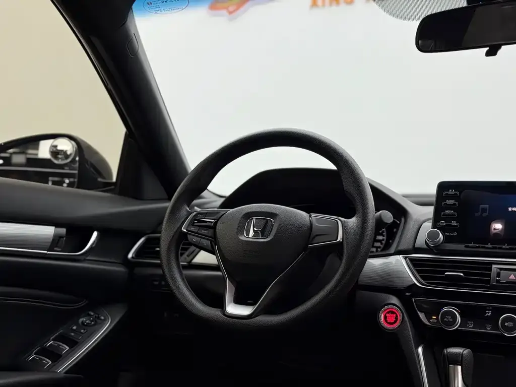 Honda Inspire 2022 из CN, фото 9