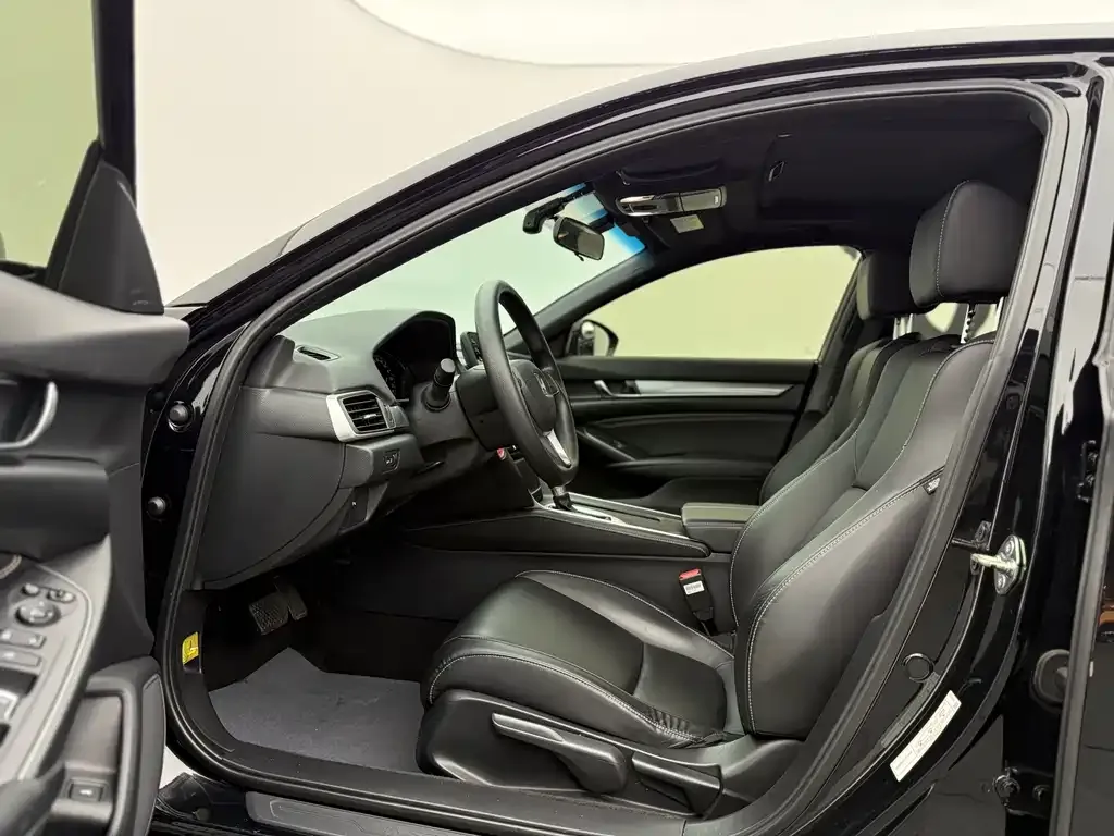 Honda Inspire 2022 из CN, фото 7